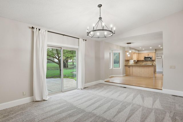 8361 W Lake Drive, Chanhassen, MN 55317