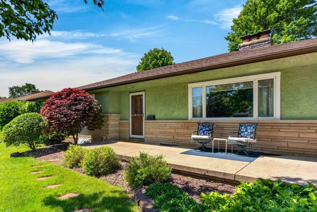 260 N Trine Street, Canal Winchester, OH 43110
