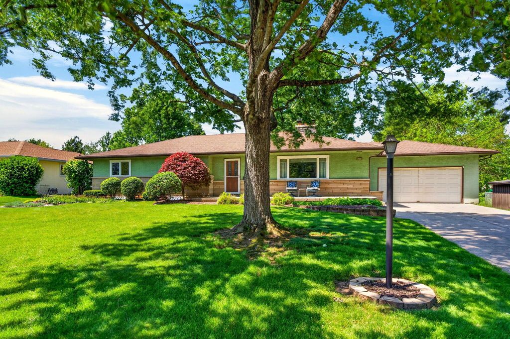 260 N Trine Street, Canal Winchester, OH 43110