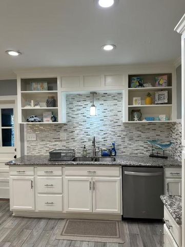 4723 Avenue S, Galveston, TX 77551