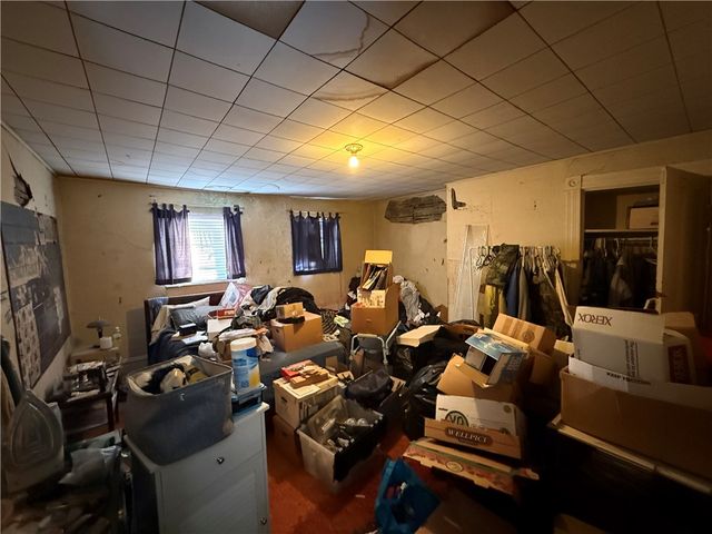 715 Eureka St, Allentown, PA 15210