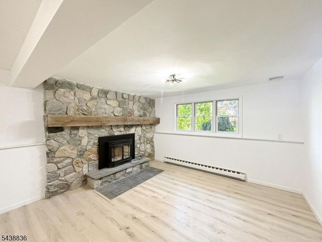 76 Statesville Quarry Rd, Lafayette Twp., NJ 07848