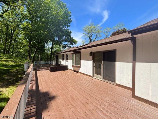 76 Statesville Quarry Rd, Lafayette Twp., NJ 07848