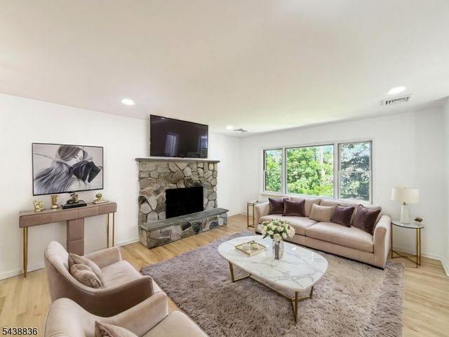 76 Statesville Quarry Rd, Lafayette Twp., NJ 07848