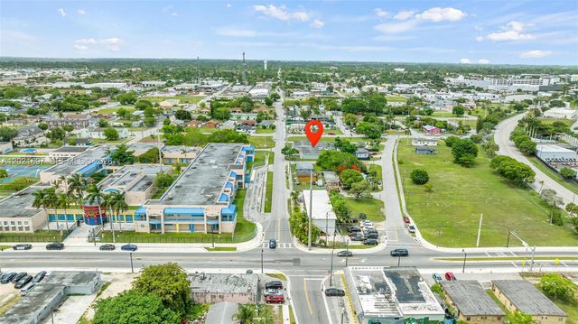 651 SW 4th Ave, Homestead, FL 33030