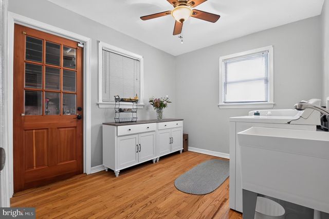 8 E FOREST GLEN DR, Millville, NJ 08332