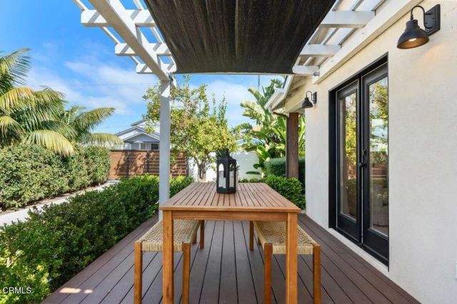 242 E Mcfarlane Drive, Ventura, CA 93001