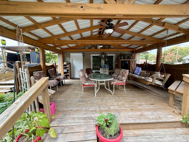 5028 Columbus Avenue, Anderson, IN 46013