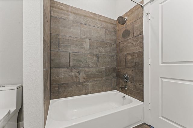 802 Berry Sage Lane, Houston, TX 77022