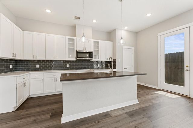 802 Berry Sage Lane, Houston, TX 77022