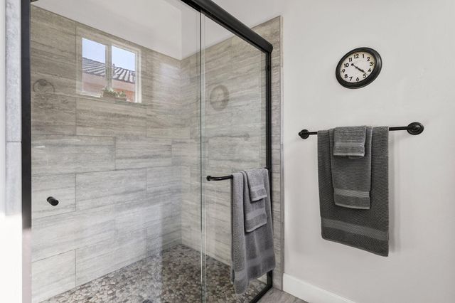 6180 Lucca Trail, Redding, CA 96003