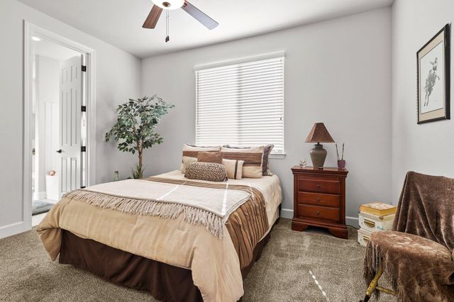 6180 Lucca Trail, Redding, CA 96003