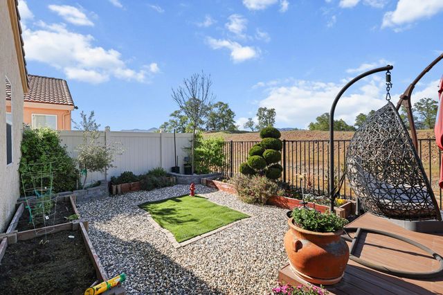 6180 Lucca Trail, Redding, CA 96003
