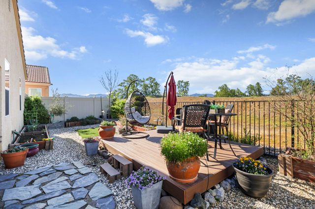 6180 Lucca Trail, Redding, CA 96003