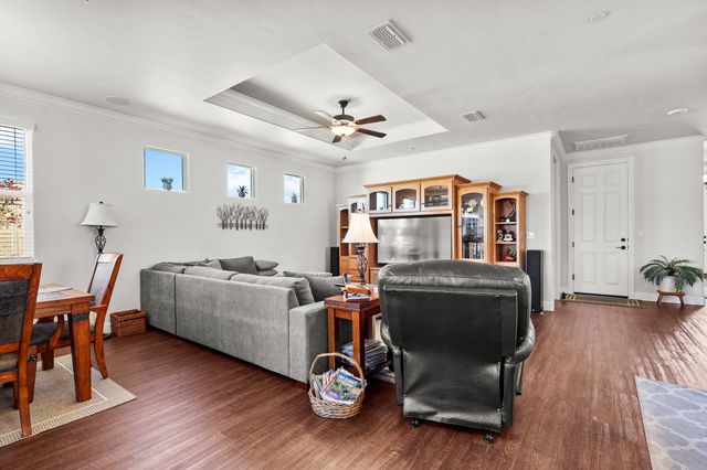 6180 Lucca Trail, Redding, CA 96003