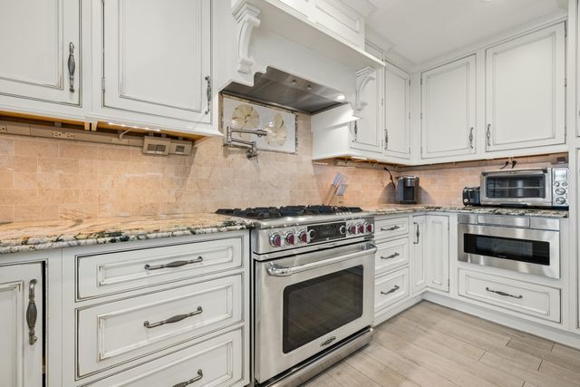 1359 SW Dyer Point Road, Palm City, FL 34990