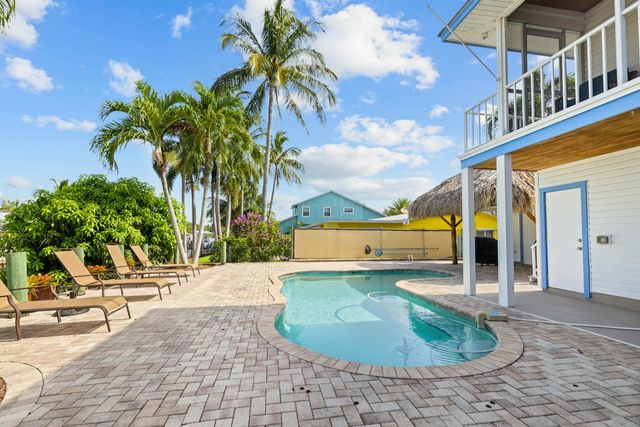 1359 SW Dyer Point Road, Palm City, FL 34990