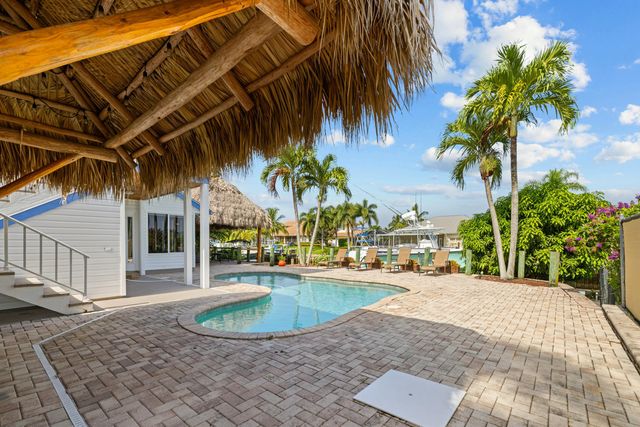 1359 SW Dyer Point Road, Palm City, FL 34990