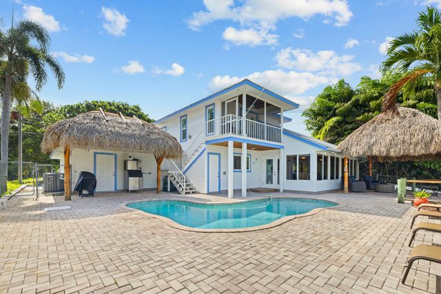 1359 SW Dyer Point Road, Palm City, FL 34990