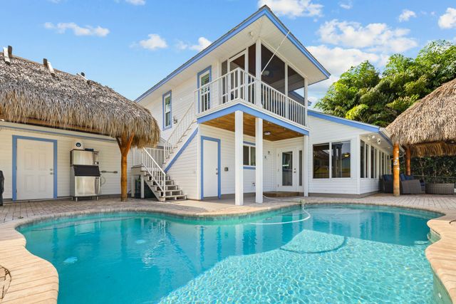 1359 SW Dyer Point Road, Palm City, FL 34990