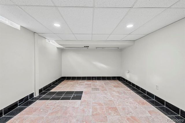 19079 Dorset Street, Southfield, MI 48075