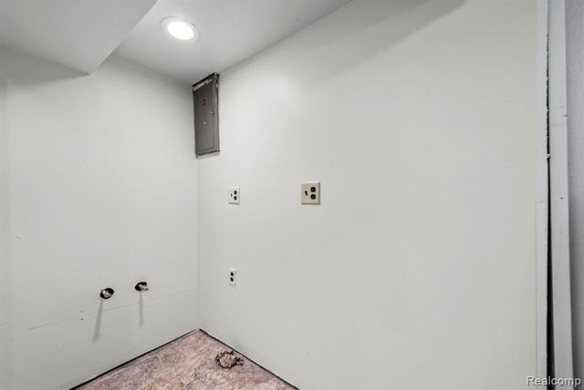 19079 Dorset Street, Southfield, MI 48075