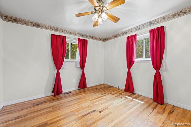 19079 Dorset Street, Southfield, MI 48075