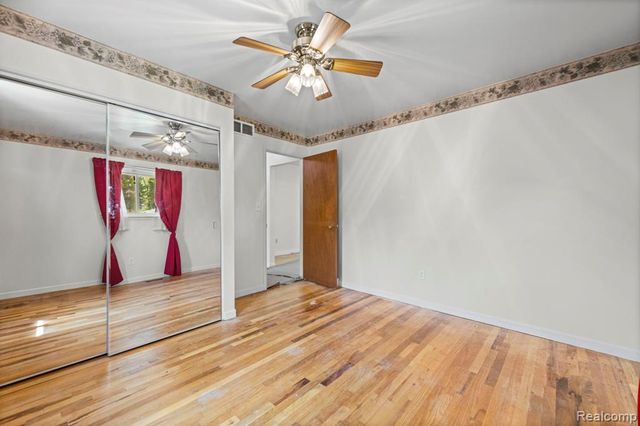 19079 Dorset Street, Southfield, MI 48075