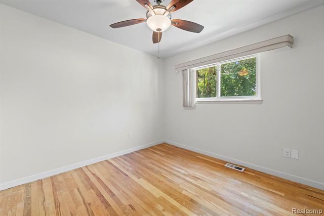19079 Dorset Street, Southfield, MI 48075