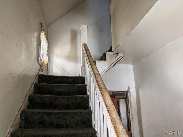 4943 Genevieve Avenue, St Louis, MO 63120