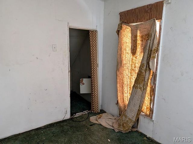 4943 Genevieve Avenue, St Louis, MO 63120