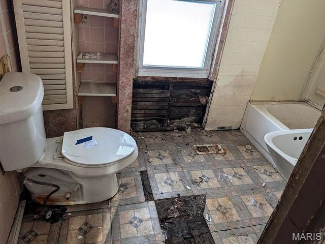 4943 Genevieve Avenue, St Louis, MO 63120