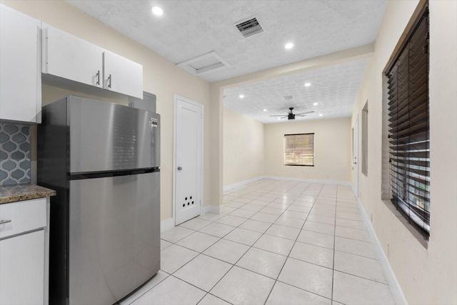 1928 Adams St, Hollywood, FL 33020