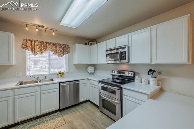 4101 Happy Jack Drive, Colorado Springs, CO 80922