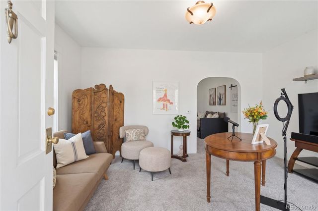 2333 N Glencoe Street, Denver, CO 80207