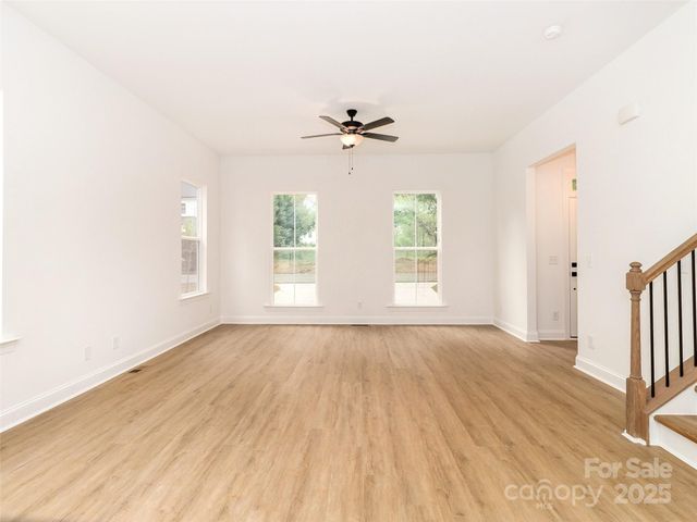 2501 ELON Street, Charlotte, NC 28208