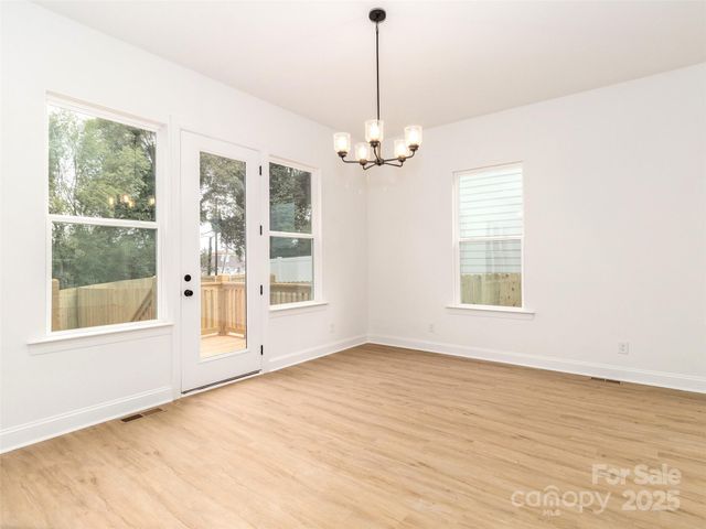 2501 ELON Street, Charlotte, NC 28208