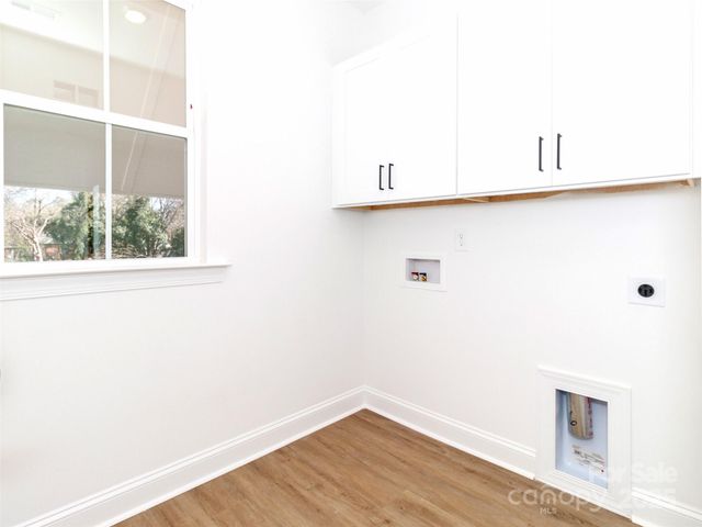 2501 ELON Street, Charlotte, NC 28208