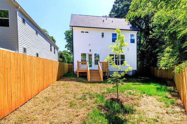 2501 ELON Street, Charlotte, NC 28208