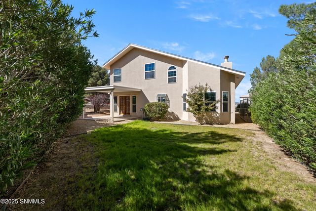 2486 Cheyenne Drive, Las Cruces, NM 88011