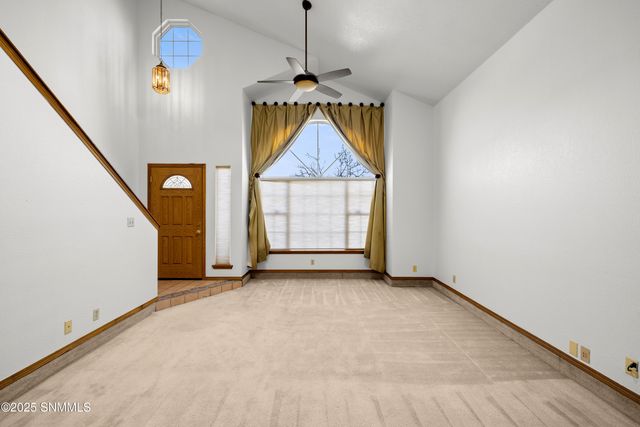 2486 Cheyenne Drive, Las Cruces, NM 88011