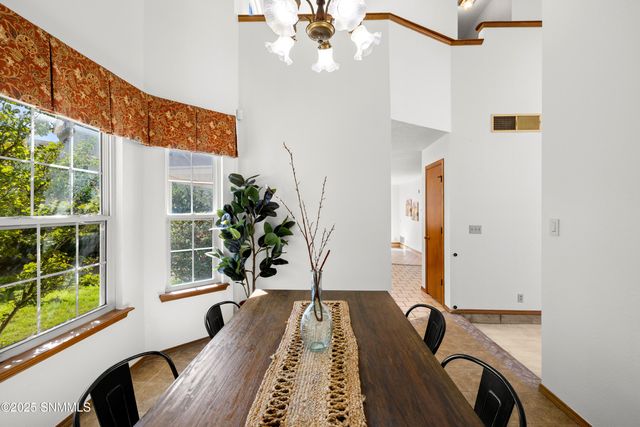 2486 Cheyenne Drive, Las Cruces, NM 88011