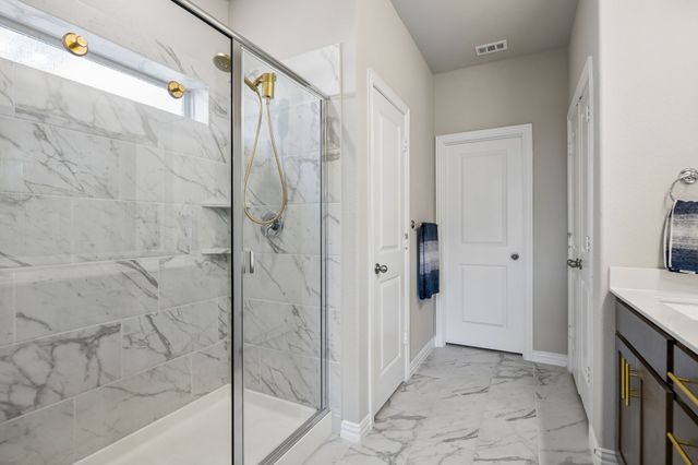 4046 Georges Bend, Crandall, TX 75114
