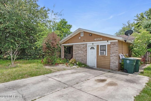 4250 HUNTINGTON FOREST, Jacksonville, FL 32257