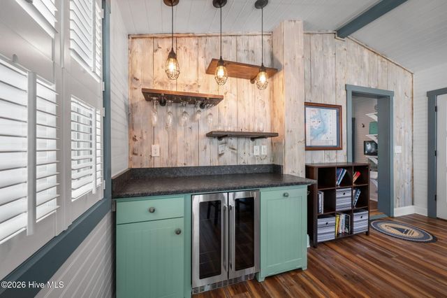 513 Broad Street, Oriental, NC 28571