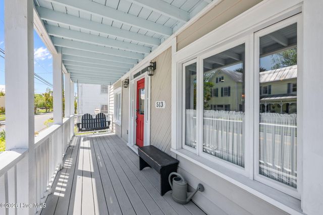 513 Broad Street, Oriental, NC 28571