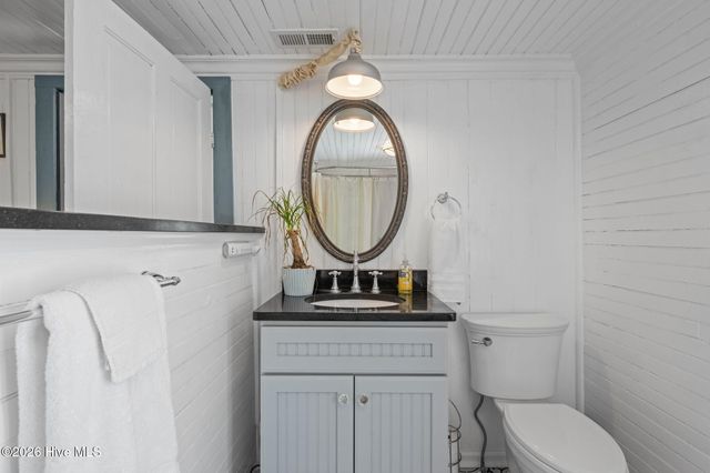 513 Broad Street, Oriental, NC 28571