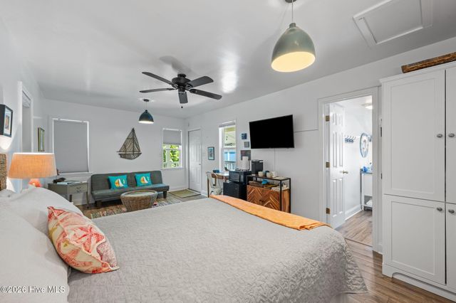 513 Broad Street, Oriental, NC 28571