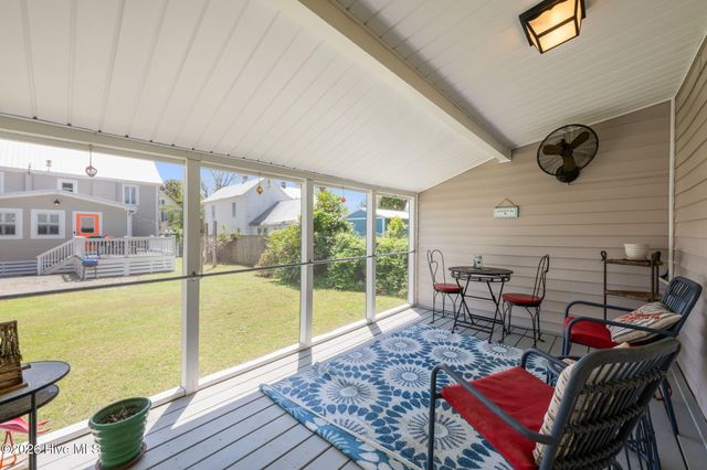 513 Broad Street, Oriental, NC 28571