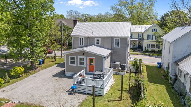 513 Broad Street, Oriental, NC 28571